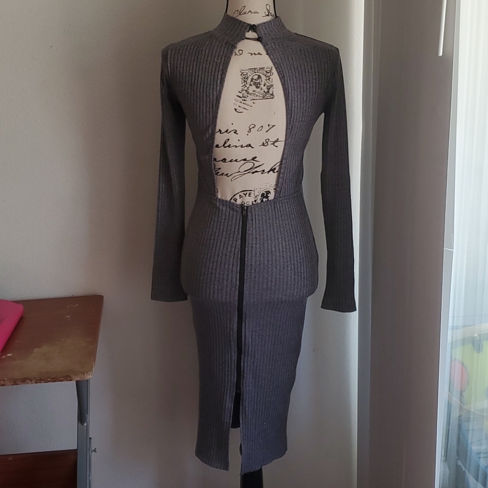 Open Back Knit Dress - Picture 3 of 3